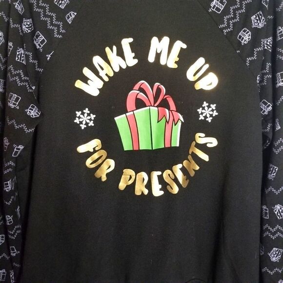 Rebellious One Holiday Sweatshirt Size Large - Picture 3 of 5